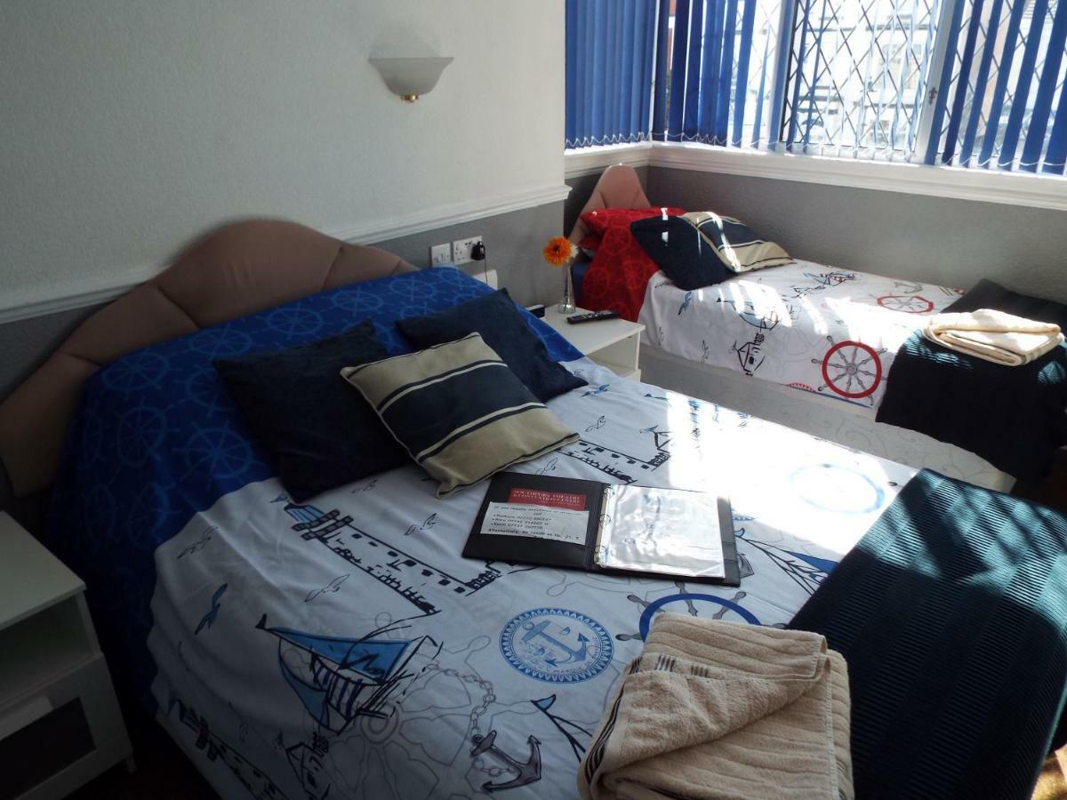 ساوثبورت Andora Guest House المظهر الخارجي الصورة